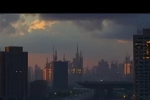年代情感剧《旧钟表铺》里修表台上散落的齿轮与镊子